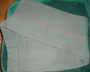 Китель+ брюки 43г.