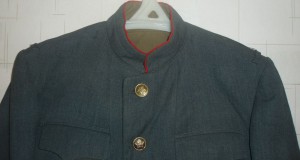 Китель+ брюки 43г.