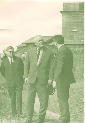 Китель и др. г-л майора МВД