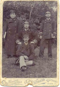 фото- моряки...