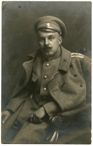 Колоритное фото офицера-фронтовика