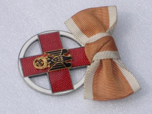 Медаль  немецкого красного креста. 3. Модель 1937-39гг.
