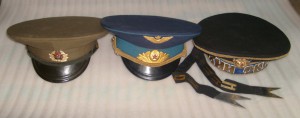 Бескозырка дембеля, фура военлётчика и общевойсковая