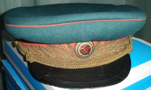 Фуражка парадная. Дорого!