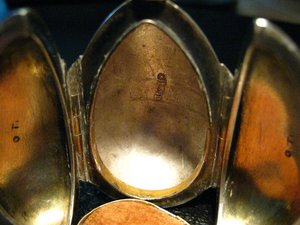 Серебрянное 84 пасхальное яйцо с иконкой. Христосъ воскресе.