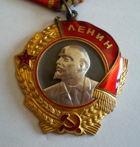 Грудь полковника-еврея.(все доки)