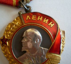 Грудь полковника-еврея.(все доки)