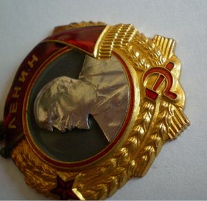 Грудь полковника-еврея.(все доки)