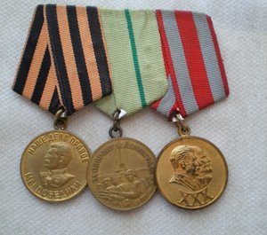 Грудь полковника-еврея.(все доки)