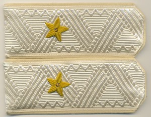 Погоны г-л майор.  Белые.