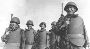 Броне-нагрудники СН-42
