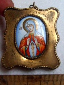 Финифть-Икона Божией Матери ''Помощница в родах''.Редкость.