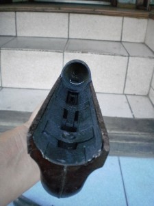 Maschinenpistole - MP 40 и ракетница.