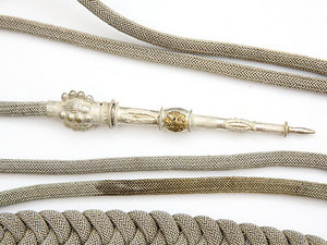 Аксельбант офицерский