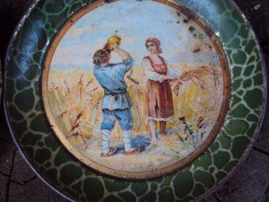 агитационные тарелочки - рабочий и крестьянка