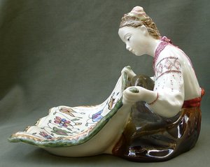 Украиночка с платком, Конаково - 1953 год, М. Холодная.
