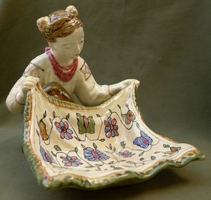 Украиночка с платком, Конаково - 1953 год, М. Холодная.