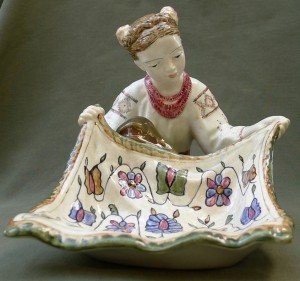 Украиночка с платком, Конаково - 1953 год, М. Холодная.