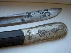 ШАШКА КАВКАЗСКОГО ТИПА С ЕВРОПЕЙСКИМ КЛИНКОМ ФИКСИРОВАННО.