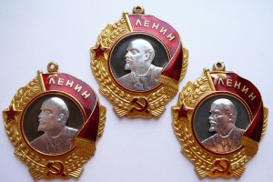 Три разных Ленина (со сколами)