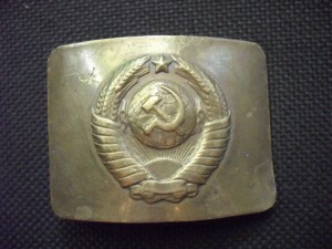 Пряжка милицейская?