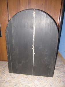 икона в красивой киоте