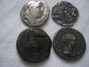 Монеты античные.