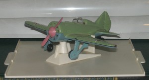Истребитель И - 16