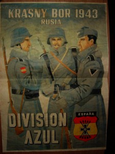 Немного помятый плакат с солдатами 1943 год