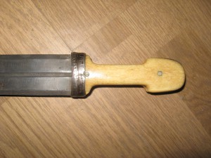 Кинжал кавказский