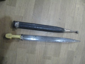 Кинжал кавказский