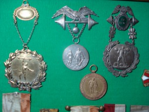 продажа коллекции знаков по штанге №6 Европа.1900-60.г