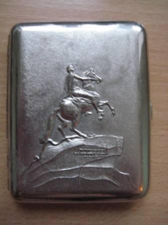 Портсигары много разных