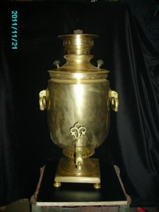 Самовар на 10-12 литров.