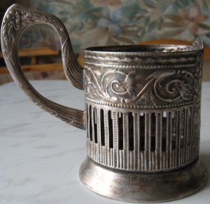 ПОДСТАКАННИК НЕЧАСТЫЙ