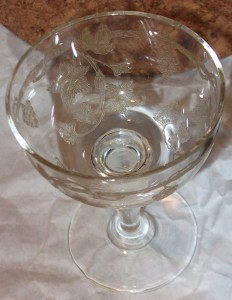 Рюмки с гравировкой,6 штук.