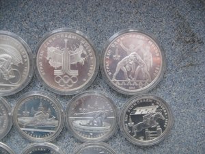 ОЛИМПИЙСКИЕ 10 руб. и 5 руб. Серебро.