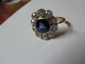 Кольцо с сапфироми 10шт брилиантами