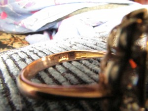 Кольцо с сапфироми 10шт брилиантами