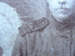 Ополченцы с петухом