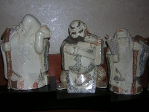 7 БОГОВ ( ОкИмОно)_____кость