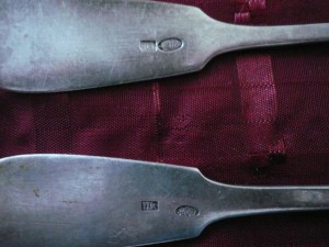 Две столовые ложки серебро 84 ложка