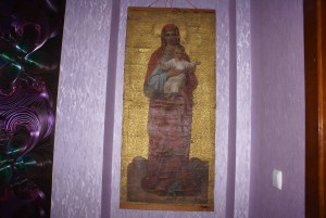 Храмовая Икона. Богоматерь с Младенцем.