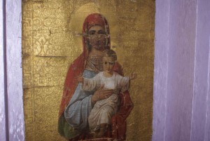 Храмовая Икона. Богоматерь с Младенцем.