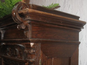 Шкаф 1881 .!