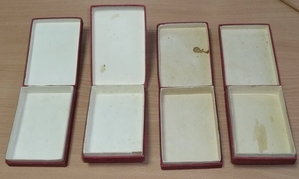 4 коробки для наград