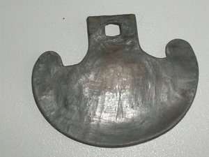 Чашка от шпаги А2.