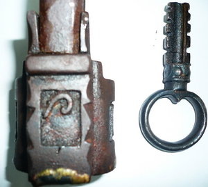 Кованый замок.1898 год.