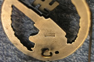 Знак Зенитной артиллерии Luft C.E. Juncker SW. Вес 39.8 г.