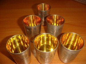 Ковчег в кованном окладе. Серебро. ( вес 420 гр)